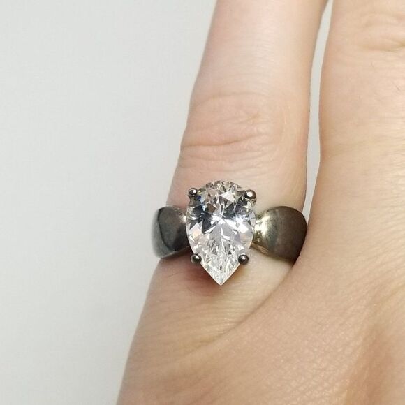 Vintage Sterling Silver CZ Pear Drop Shape Solitaire Ring, Engagement Promise - Picture 1 of 8
